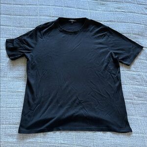 Robert Barakett Men’s Short Sleeve Black Tee